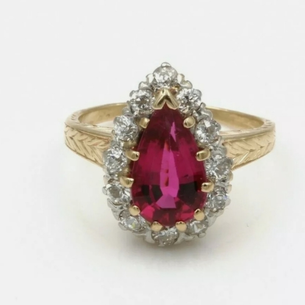 Loose antique rubelite